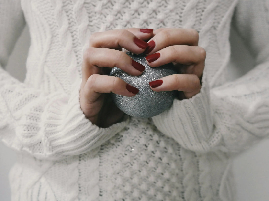 Acrylic nails